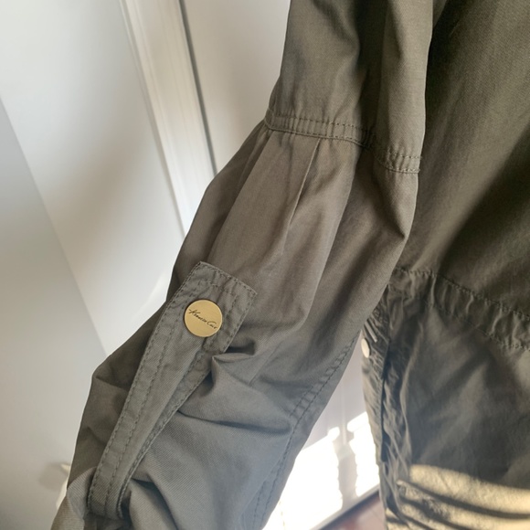 Rain jacket - Picture 5 of 5